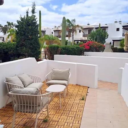 アパート Iris 25 *